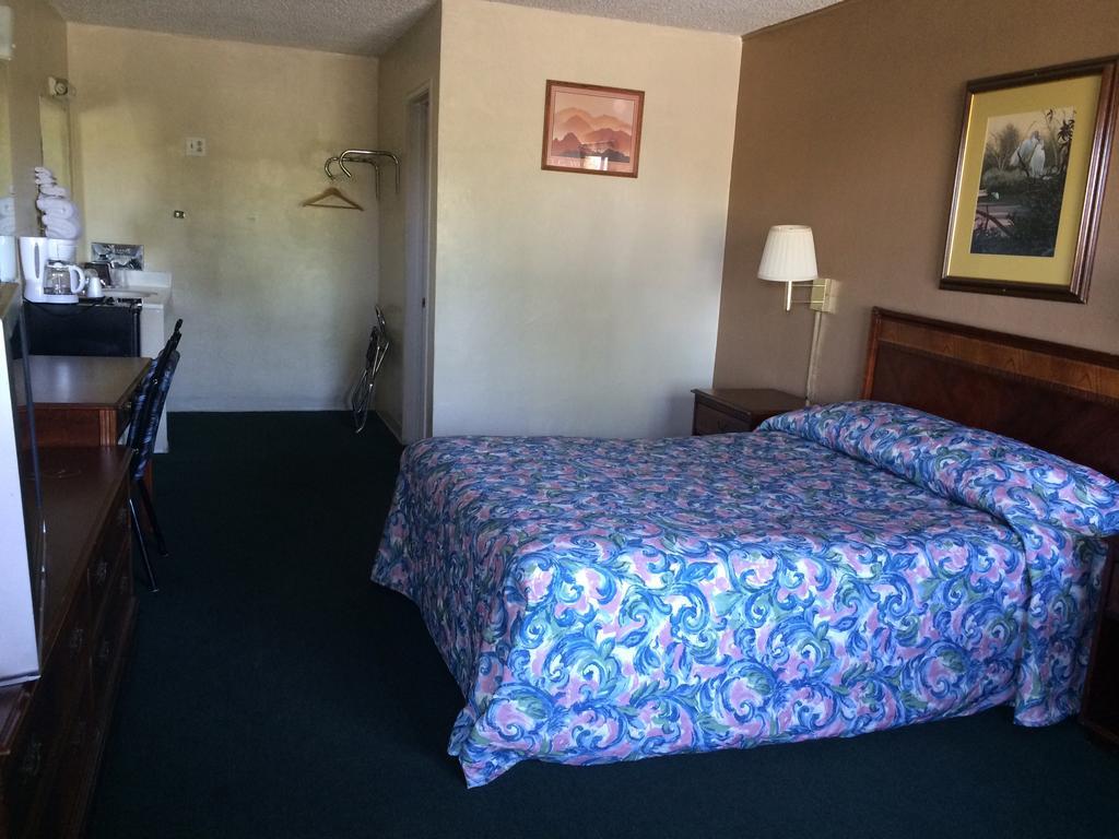 Townhouse Motel Sanger Стая снимка